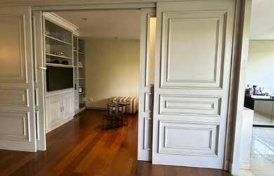 Imagem 9: Apartamento à venda em Morumbi com 185 m², 3 quartos, 3 suítes, 3 vagas