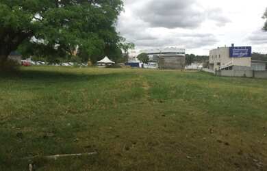 Imagem: O terreno possui 560m² de Área e está localizado em Jardim