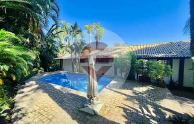 Imagem: A casa em condomínio possui 3 Dormitórios, 1 Suíte, 6 Banheiros