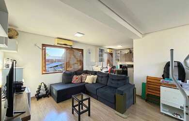 Imagem 7: Casa em Condomínio de Luxo na Tristeza, Porto Alegre-RS: 3 Quartos, 1 Suíte, 2 Salas, 2 Ba