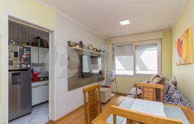 Imagem: Apartamento 1 dormitório à venda no bairro Cavalhada em Porto