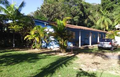 Imagem: A chácara possui 2 Dormitórios, 1 Banheiro, 10 Vagas na garagem