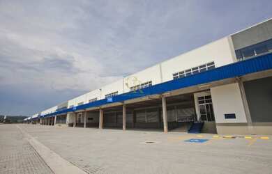 Imagem: O depósito para alugar possui 19 Vagas na garagem, 2806m²