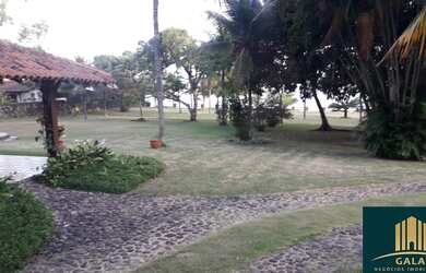 Imagem: A casa possui 10000m² de Área e está localizado em Praia