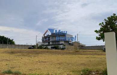 Imagem: O terreno possui 400m² de Área e está localizado em Luziânia