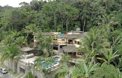 Imagem 2: Casa a venda em Ilhabela. Piscina, Varanda, Área de serviçoeLareira