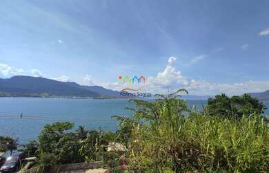 Imagem: O terreno possui 4.700m² de Área Privada e está localizado