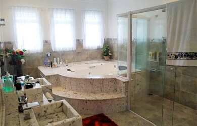 Imagem 11: Belíssima casa a venda no Condomínio Shamballa I em Atibaia-SP