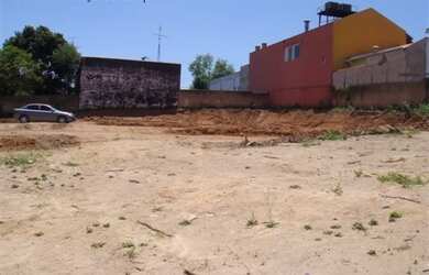 Imagem: O terreno possui 2.268m² de Área Privada e está localizado