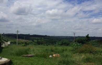 Imagem: O terreno possui 1000m² de Área Privada e está localizado