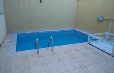 Imagem: A casa possui 3 Dormitórios, 1 Suíte, 2 Banheiros, 3 Vagas