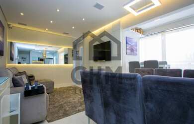 Imagem: O apartamento possui 3 Dormitórios, 1 Suíte, 1 Banheiro, 2