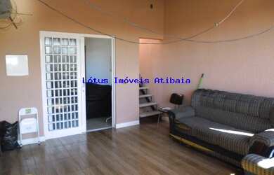 Imagem: A casa possui 3 Dormitórios, 1 Suíte, 2 Banheiros, 2 Vagas