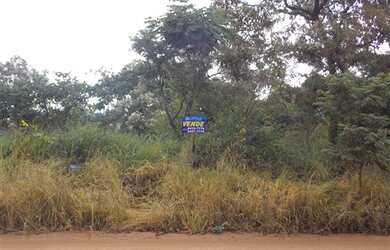 Imagem: O terreno possui 555m² de Área Privada e está localizado