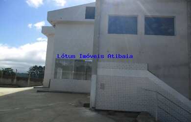 Imagem: O depósito possui 4.700m² de Área e está localizado em