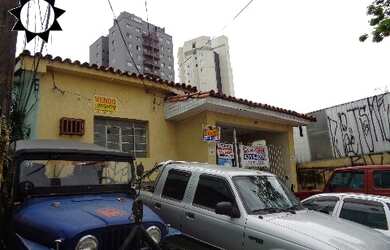 Imagem: O terreno possui 517m² de Área Privada e está localizado