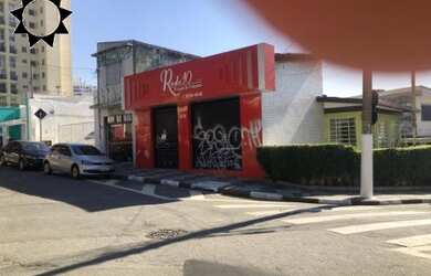 Imagem: A casa possui 2 Dormitórios, 2 Banheiros, 3 Vagas na garagem