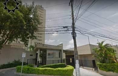 Imagem: O apartamento possui 2 Dormitórios, 1 Banheiro, 2 Vagas na