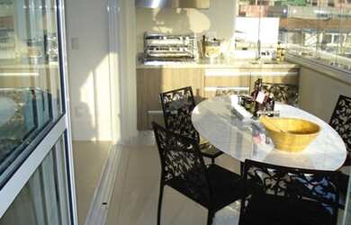 Imagem: O apartamento possui 3 Dormitórios, 3 Suítes, 5 Banheiros