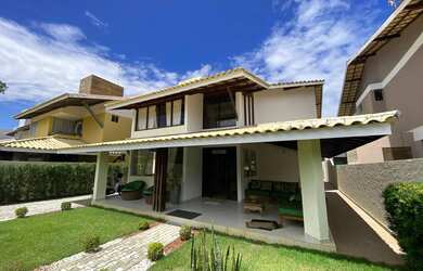 Imagem: A casa à venda possui 5 Dormitórios, 5 Suítes, 7 Banheiros