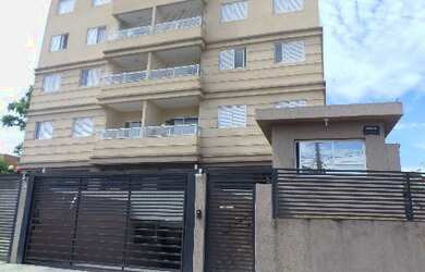 Imagem: O apartamento possui 1 Dormitório, 1 Banheiro, 1 Vaga na garagem