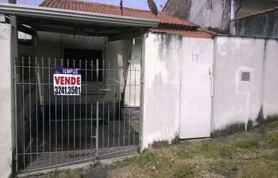 Imagem: A casa possui 2 Dormitórios, 2 Vagas na garagem, 169m² de