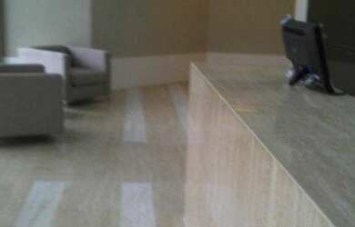 Imagem: A sala comercial possui 1 Banheiro, 21m² de Área e está