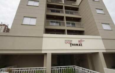 Imagem: O apartamento possui 3 Dormitórios, 1 Banheiro, 1 Vaga na garagem