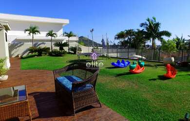 Imagem 2: Casa a venda em Atibaia no Condomínio Flamboyant