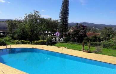 Imagem 1: Casa com 4 quartos a venda na Vila Santista em Atibaia. Vista Maravilhosa