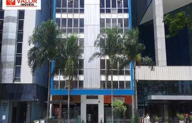 Imagem: A sala comercial possui 240m² de Área Privada e está localizado