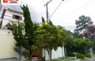 Imagem: A casa possui 5 Dormitórios, 3 Suítes, 3 Banheiros, 4 Vagas