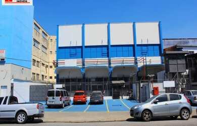 Imagem: O depósito possui 4.500m² de Área Privada e está localizado