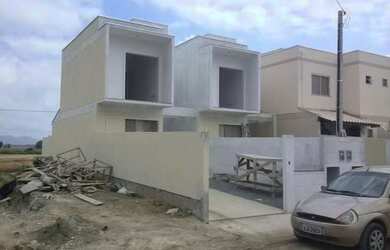 Imagem: A casa possui 2 Dormitórios, 1 Banheiro, 1 Vaga na garagem