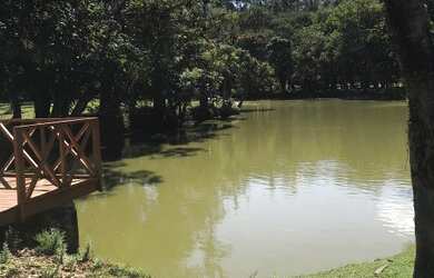 Imagem: O terreno possui 493m² de Área Privada e está localizado