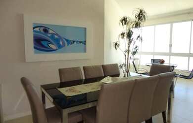 Imagem: O apartamento possui 4 Dormitórios, 2 Suítes, 3 Banheiros