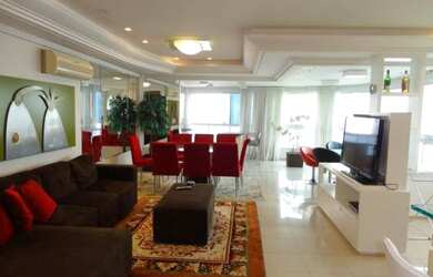 Imagem: O apartamento possui 4 Dormitórios, 4 Suítes, 5 Banheiros