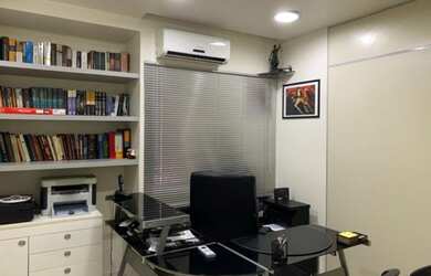 Imagem: A sala comercial possui 1 Banheiro, 1 Vaga na garagem, 59m²