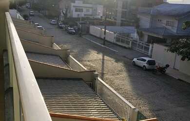 Imagem 13: Maravilhoso Sobrado em Balneário Camboriú no bairro Barra, ótima localização...