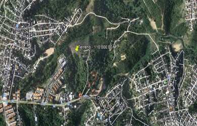 Imagem: O terreno possui 110.000m² de Área Privada e está localizado