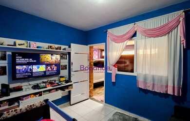 Imagem: A casa possui 3 Dormitórios, 1 Suíte, 2 Banheiros, 2 Vagas