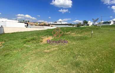 Imagem: O terreno possui 1.432m² de Área Privada e está localizado