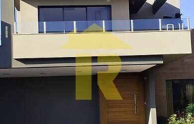 Imagem: A casa em condomínio possui 3 Dormitórios, 3 Suítes, 5 Banheiros