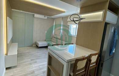 Imagem: O apartamento possui 2 Dormitórios, 1 Suíte, 2 Vagas na garagem