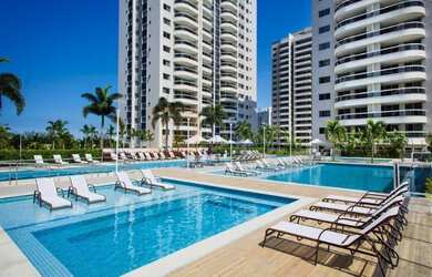 Imagem 2: Apartamento à Venda Andar Alto Condomínio Ilha Pura na Barra da Tijuca de 115m² com 3 Qua