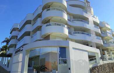 Imagem: O apartamento possui 3 Dormitórios, 1 Suíte, 2 Banheiros