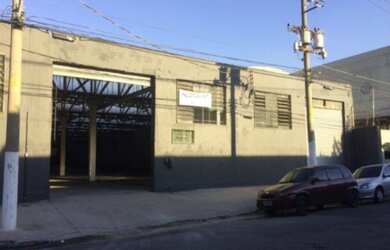 Imagem: O depósito possui 5.650m² de Área, 5.500m² de Área Privada