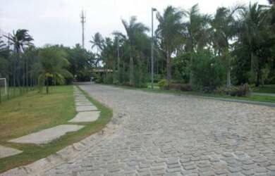 Imagem: O terreno possui 906m² de Área Privada e está localizado