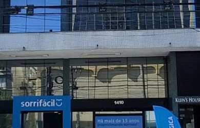 Imagem: A sala comercial possui 1 Banheiro e está localizado em Menino