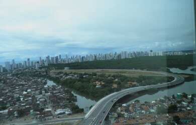 Imagem: A sala comercial possui 1 Banheiro, 1 Vaga na garagem, 30m²